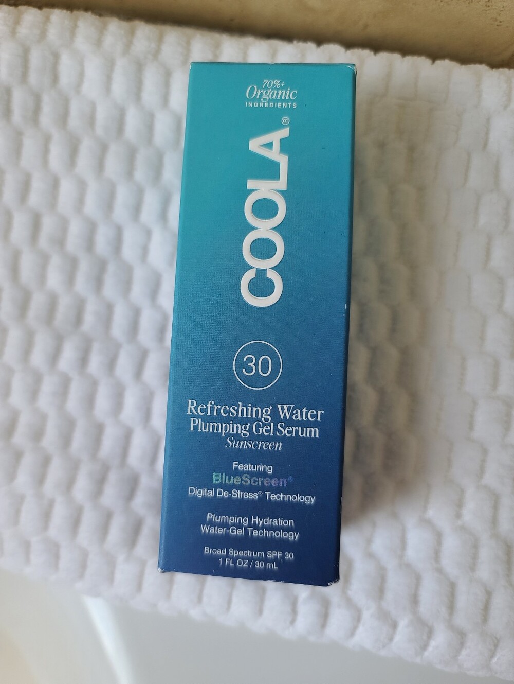 COOLA Refreshing Water Plumping Gel Serum SPF 30 - Teal